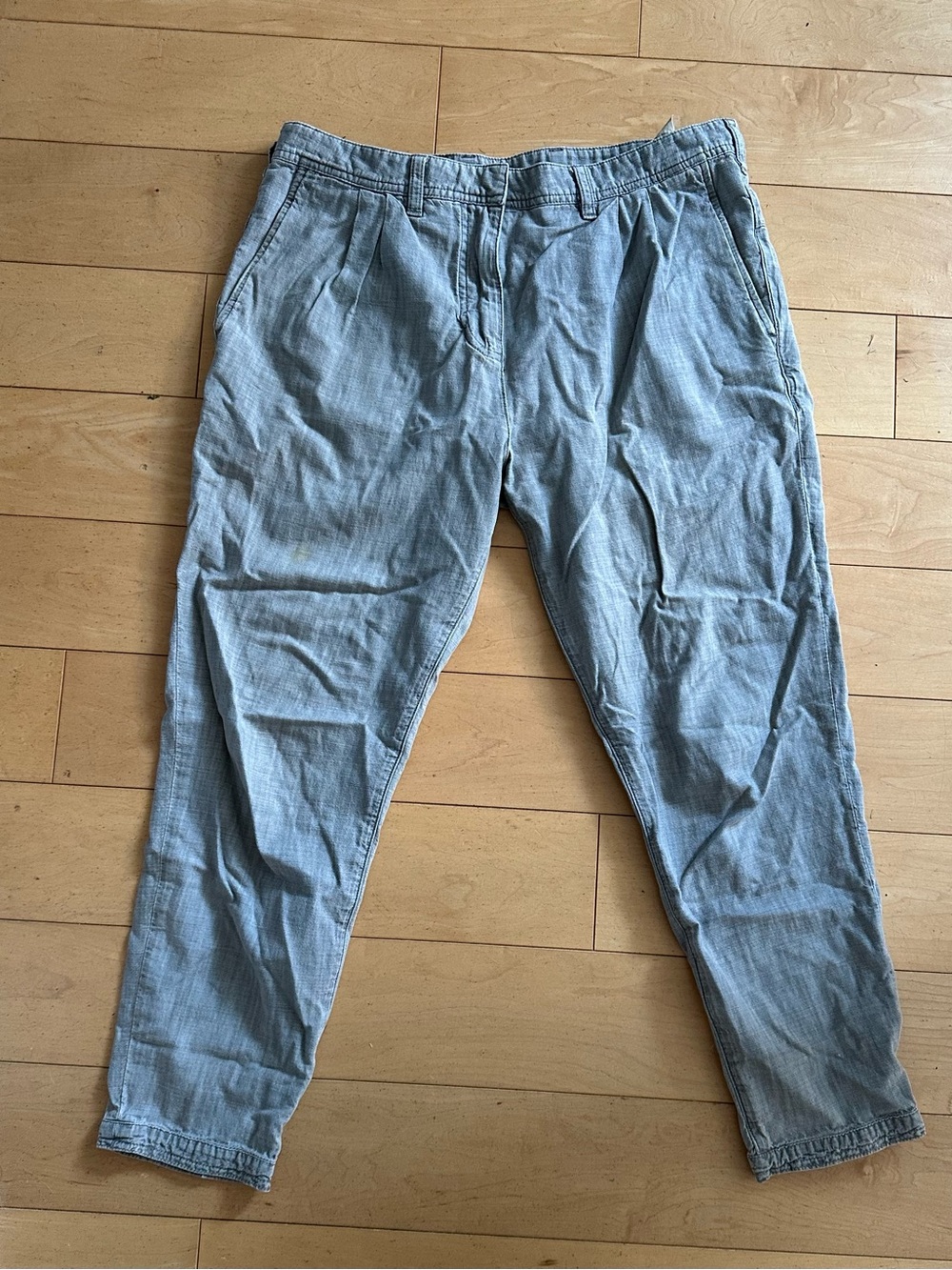 Neil Barrett Women's Gray Light Cotton Cropped Pants Size 29